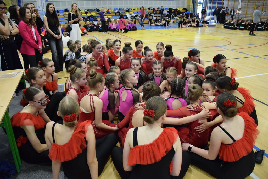 Dziewczyny ze Szkoły Podstawowej w Raszkowie najlepsze w Wielkopolsce!