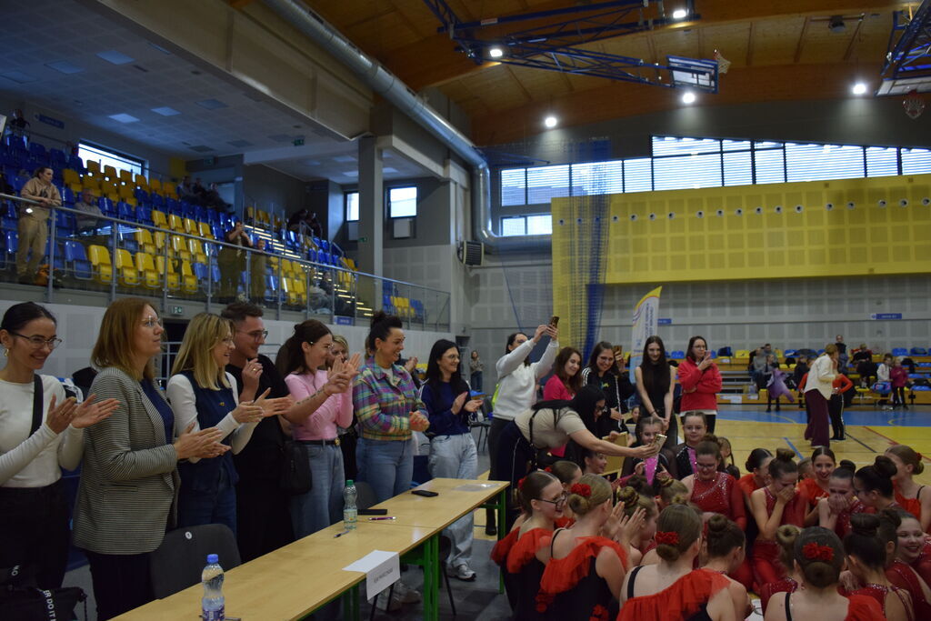 Dziewczyny ze Szkoły Podstawowej w Raszkowie najlepsze w Wielkopolsce!