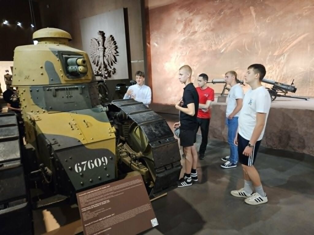 Śladami historii i tradycji oręża polskiego