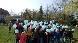 Akcja "Na niebiesko dla Autyzmu" w PSP im. Jana Pawła II w Kostrzy