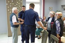 Spotkanie policjantów z seniorami