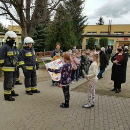 Próbna ewakuacja w ZSP w Jaroszowie