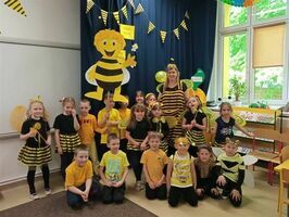 „Światowy Dzień Pszczół” w Przedszkolu nr 4 im. „Pszczółki Mai” w Strzegomiu