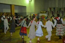 Wieczór Narodowy w Kostrzy: festiwal folkloru rozpoczęty