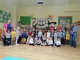 „Międzynarodowy Dzień Postaci z Bajek” w przedszkolu w Jaroszowie