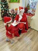 Św. Mikołaj z wizytą u przedszkolaków w Jaroszowie