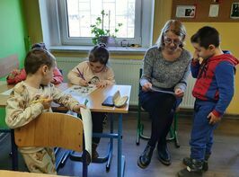 Przedszkolaki ze Stanowic kochają książki