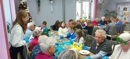 Świąteczne spotkanie w Dziennym Domu Pobytu "Senior-Wigor" w Strzegomiu