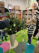 „Brzdąc w bibliotece”