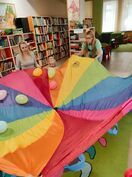 Brzdąc w bibliotece: Dzień Dziecka
