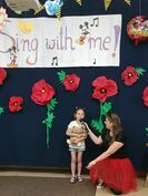 W Publicznym Przedszkolu nr 4 im. Pszczółki Mai w Strzegomiu 12 czerwca br. odbył się festiwal piosenki anglojęzycznej, w którym wzięło udział ośmioro dzieci w różnym wieku z każdej grupy.
