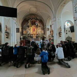 Uczniowie z Goczałkowa na pielgrzymce w Legnicy, Polkowicach i Grodowcu