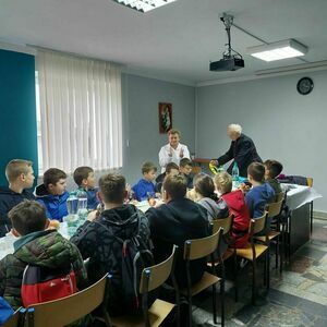 Uczniowie z Goczałkowa na pielgrzymce w Legnicy, Polkowicach i Grodowcu