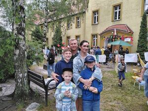 Rodzinny Piknik z okazji Dnia Mamy i Taty w Przedszkolu nr 4