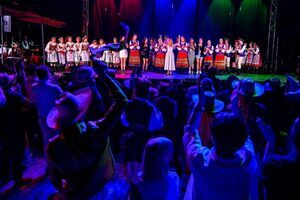 Piątkowy koncert festiwalowy „Folklor łączy ludzi”