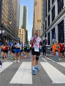 Przemysław Kubiak ze Strzegomia pobiegł w maratonie w Chicago