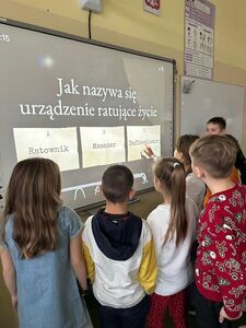 Udział uczniów z klas 1-3 w Programie „Ratujemy i Uczymy Ratować”