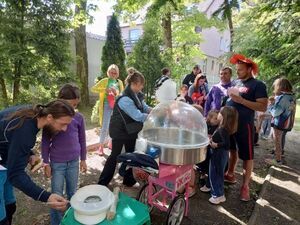 „Kochana Mamo, Kochany Tato” – Piknik Rodzinny w Publicznym Przedszkolu nr 4 im. Pszczółki Mai w Strzegomiu