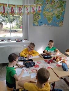 Dzień Jabłka w PSP w Olszanach 