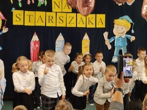 Uroczystość Pasowania na Starszaka w Publicznym Przedszkolu nr 4 im. Pszczółki Mai w Strzegomiu