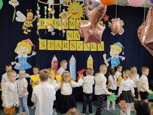 Uroczystość Pasowania na Starszaka w Publicznym Przedszkolu nr 4 im. Pszczółki Mai w Strzegomiu