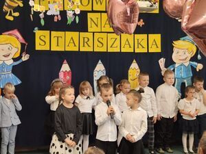 Uroczystość Pasowania na Starszaka w Publicznym Przedszkolu nr 4 im. Pszczółki Mai w Strzegomiu
