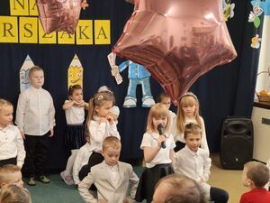Uroczystość Pasowania na Starszaka w Publicznym Przedszkolu nr 4 im. Pszczółki Mai w Strzegomiu