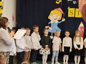 Uroczystość Pasowania na Starszaka w Publicznym Przedszkolu nr 4 im. Pszczółki Mai w Strzegomiu