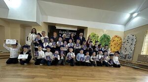 Pierwszaki z Jaroszowa już po uroczystym Pasowaniu 