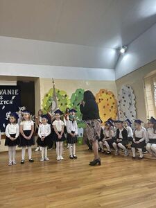 Pierwszaki z Jaroszowa już po uroczystym Pasowaniu 