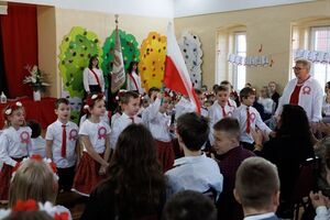 Nie ma sprawy ważniejszej niż Polska – akademia z okazji Narodowego Święta Niepodległości w ZSP w Jaroszowie