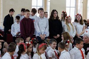 Nie ma sprawy ważniejszej niż Polska – akademia z okazji Narodowego Święta Niepodległości w ZSP w Jaroszowie