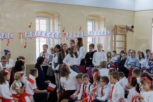 Nie ma sprawy ważniejszej niż Polska – akademia z okazji Narodowego Święta Niepodległości w ZSP w Jaroszowie