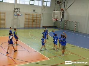 Mikołajkowy turniej szkół specjalnych: rywalizacja, nagrody i wspólna radość