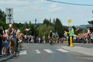 74.Tour de Pologne - wspólne kibicowanie i kino plenerowe w Świątnikach Górnych