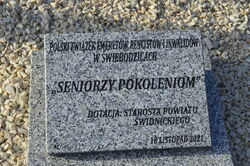 „Seniorzy Pokoleniom” - akcja sadzenia drzewek