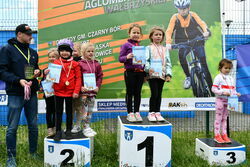 Wręczenie medali uczestnikom Ligi MTB XC Aglomeracji Wałbrzyskiej