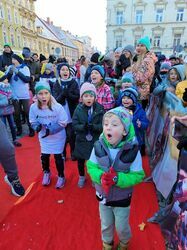 Uczestnicy Świebodzickiego Biegu Piątka&Dycha