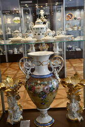 Sale wystawiennicze w Muzeum Porcelany