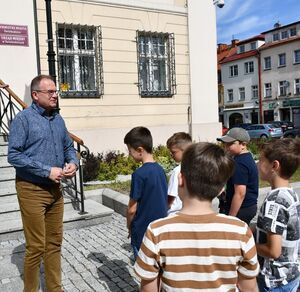 Uczniowie SP nr 3 na wycieczce historycznej