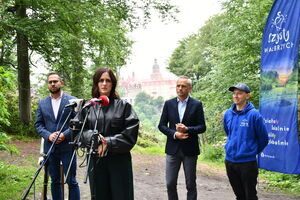 briefing prasowy dotyczący akcji Sprzątnijmy Park Książański 5