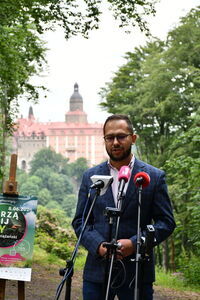 briefing prasowy dotyczący akcji Sprzątnijmy Park Książański 5