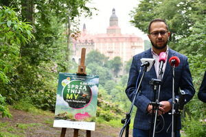 briefing prasowy dotyczący akcji Sprzątnijmy Park Książański 5