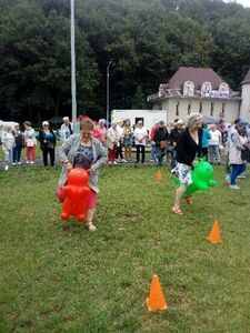 Świebodziczanie na Ogólnopolskich Mistrzostwach Płukania Złota Diabetyków w Złotoryi