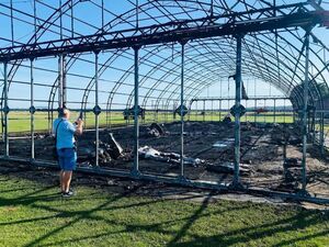 Spłonął hangar na Lotnisku Gminnym w Świebodzicach