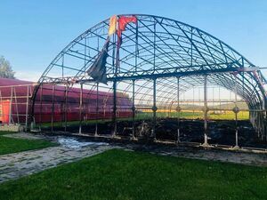 Spłonął hangar na Lotnisku Gminnym w Świebodzicach