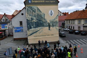 Mural Gustava Beckera oficjalnie odsłonięty