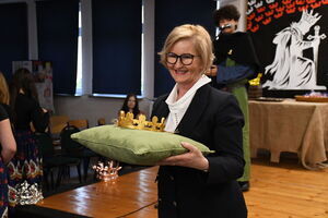 Apel z okazji 1000-lecia koronacji Bolesława Chrobrego w Szkole Podstawowej nr 2
