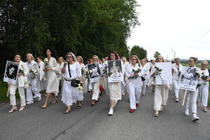 Kobiety dla kobiet przeciw wojnie