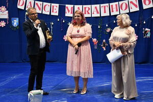 I Przegląd Zespołów Tanecznych Seniorów „Dance Marathon 60+” uroczyście otworzył Senioralia 2025 w Świebodzicach
